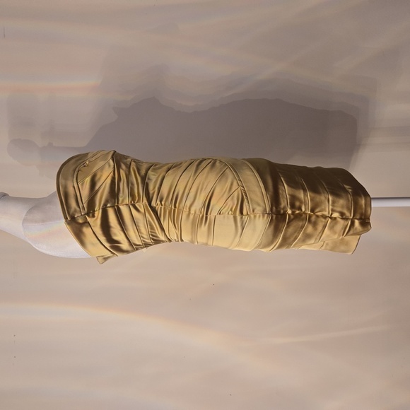 NWT Arden B Stapless Gold Bandage Bodycon Dress Womens Size XS - Picture 2 of 11